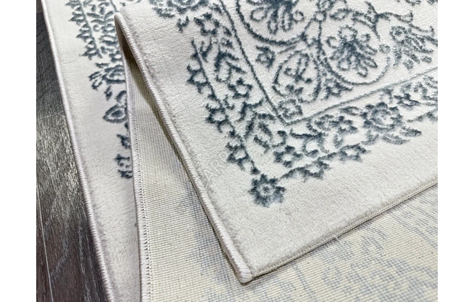 A3584A_CREAM L.BULE Lowa